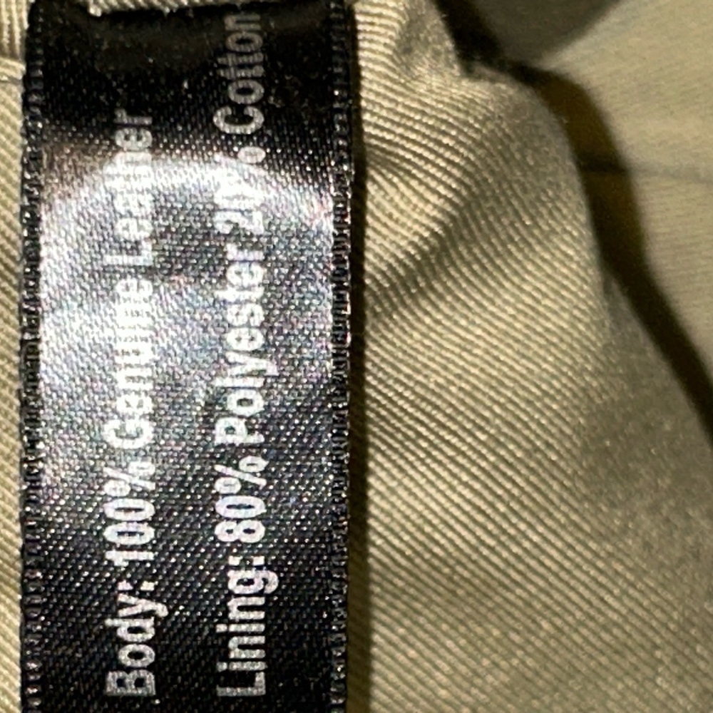 NWOT G.I.L.I white leather clutch - Picture 11 of 11